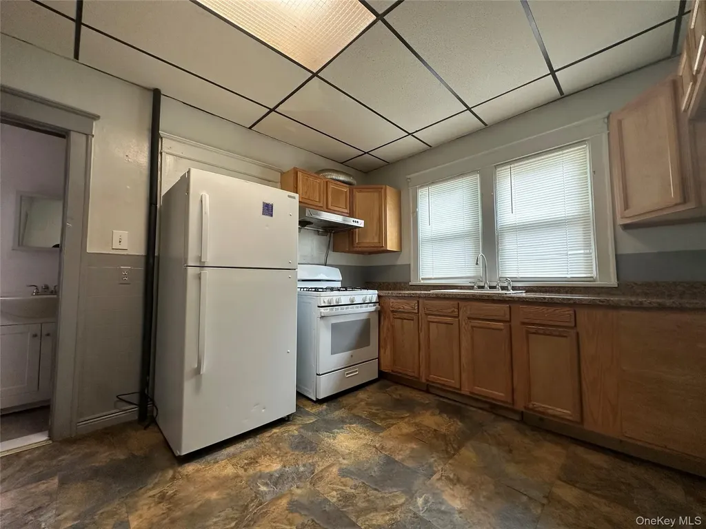 4 Harding Street Middletown NY 10940