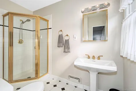 3 Bonwit Road Rye Brook NY 10573