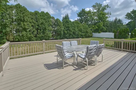3 Bonwit Road Rye Brook NY 10573