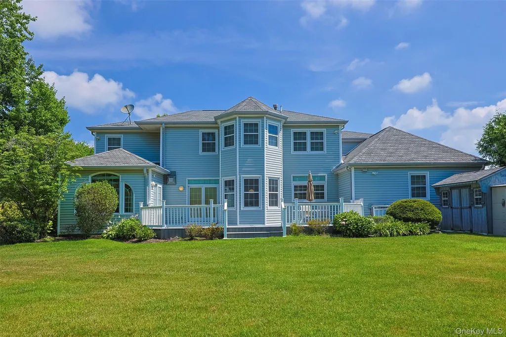 8 Parkview Drive Jericho NY 11753