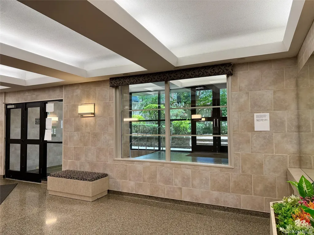 140-21 31st Road Flushing NY 11354