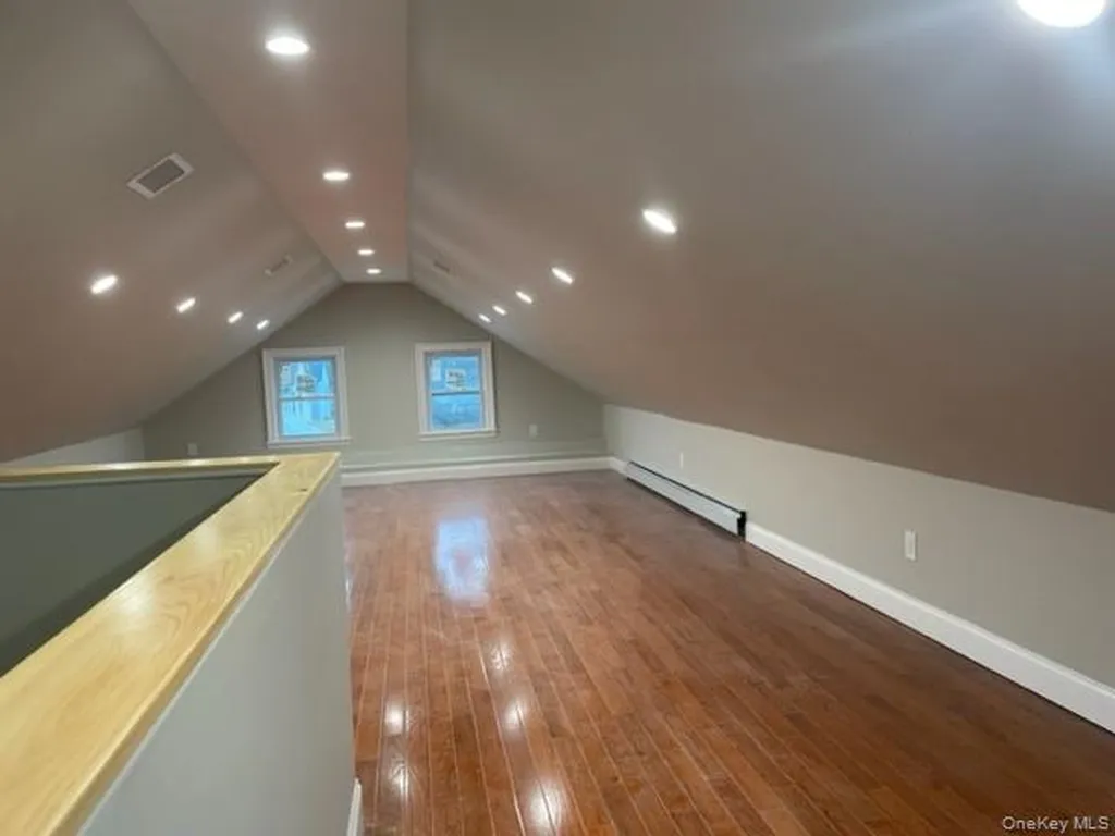452 5th Avenue Cedarhurst NY 11516