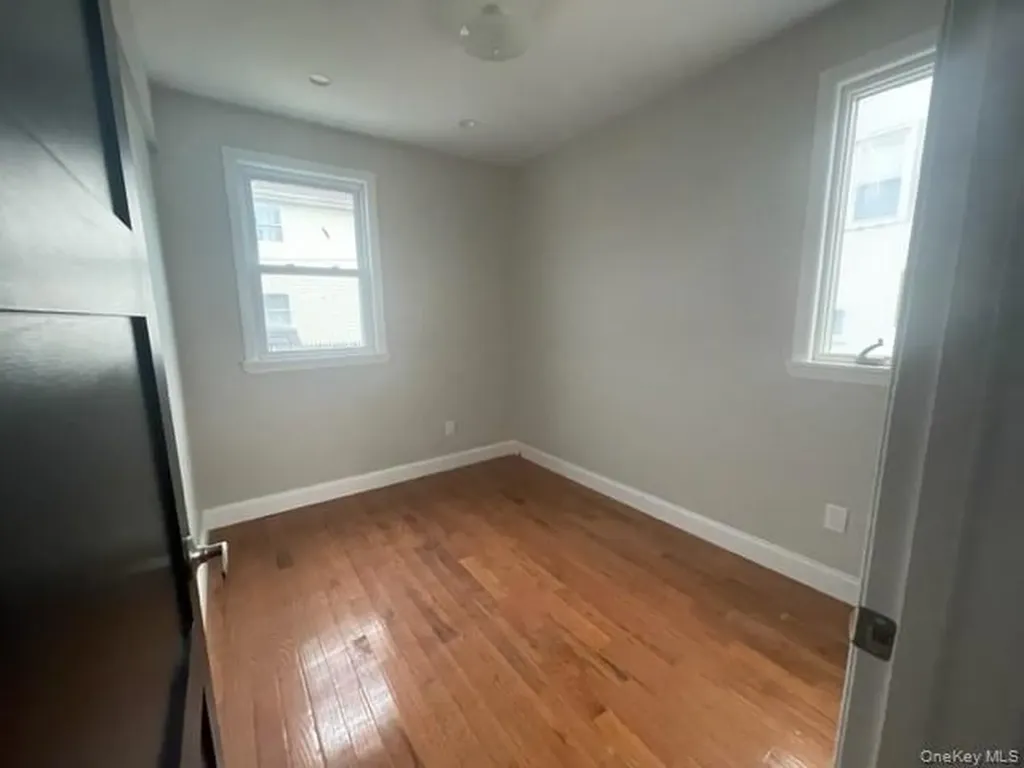 452 5th Avenue Cedarhurst NY 11516