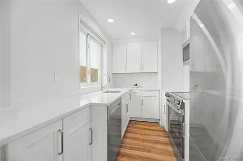 56 Doyer Avenue White Plains NY 10605