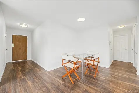 56 Doyer Avenue White Plains NY 10605