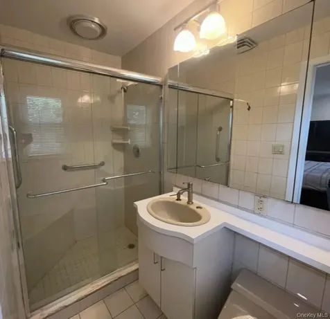6 Preston Court Glen Cove NY 11542