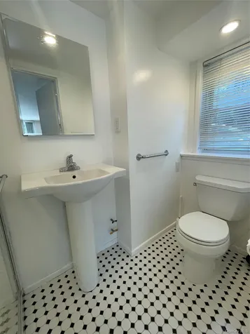 6 Preston Court Glen Cove NY 11542