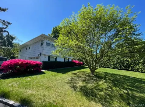 6 Preston Court Glen Cove NY 11542