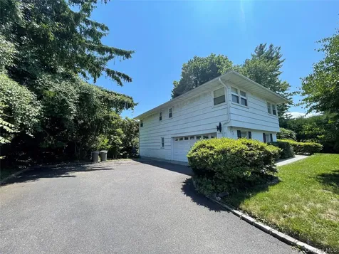 6 Preston Court Glen Cove NY 11542