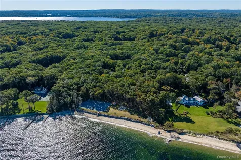 25 Forrest Drive Lloyd Harbor NY 11743