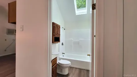 19 Friendship Lane Red Hook NY 12571