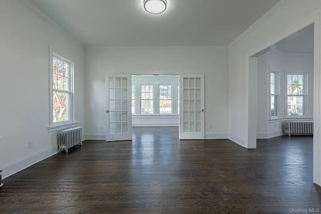 209 Smith Street Freeport NY 11520