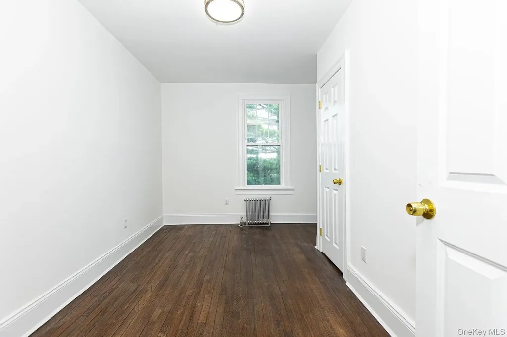 209 Smith Street Freeport NY 11520