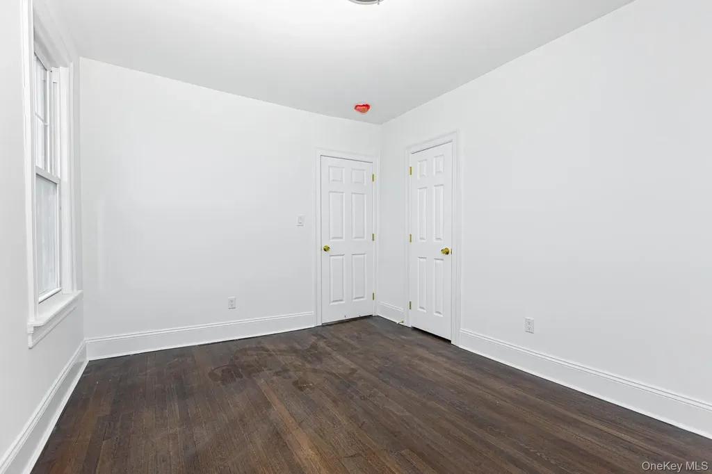 209 Smith Street Freeport NY 11520