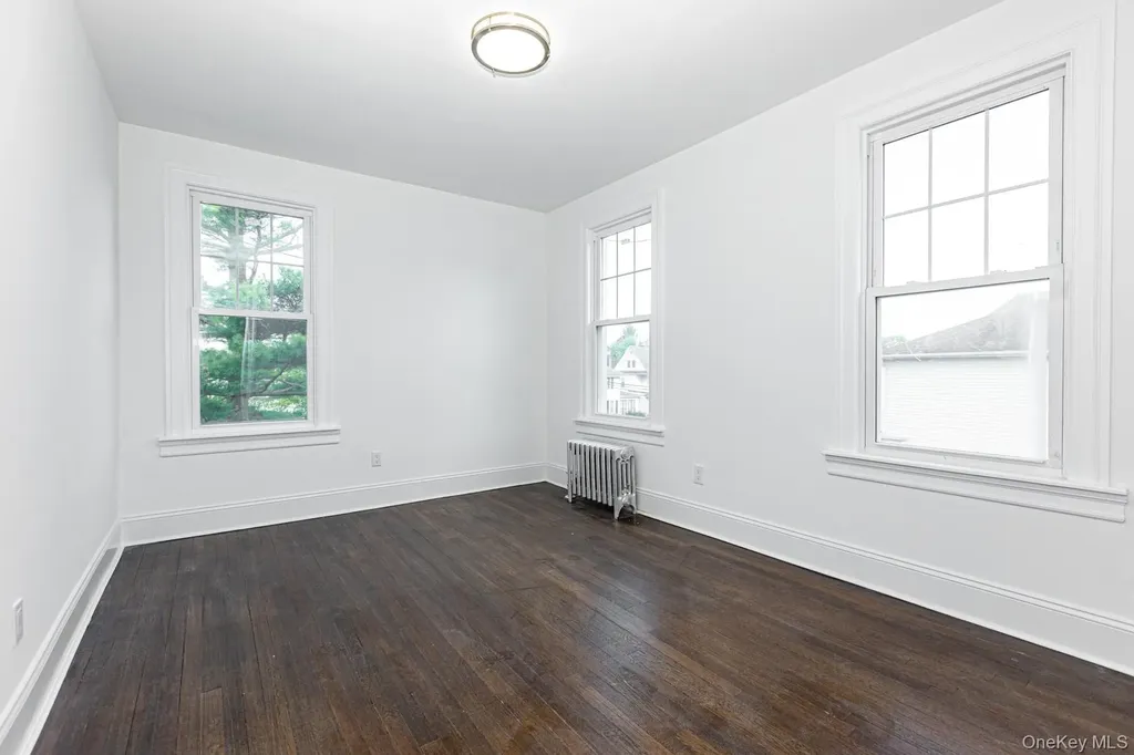 209 Smith Street Freeport NY 11520
