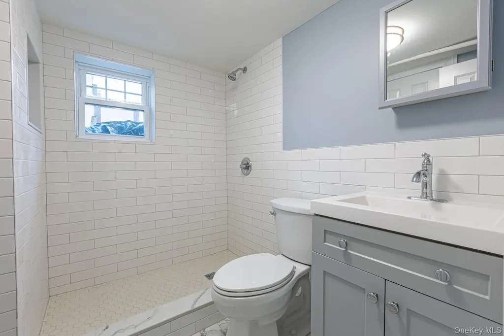 209 Smith Street Freeport NY 11520