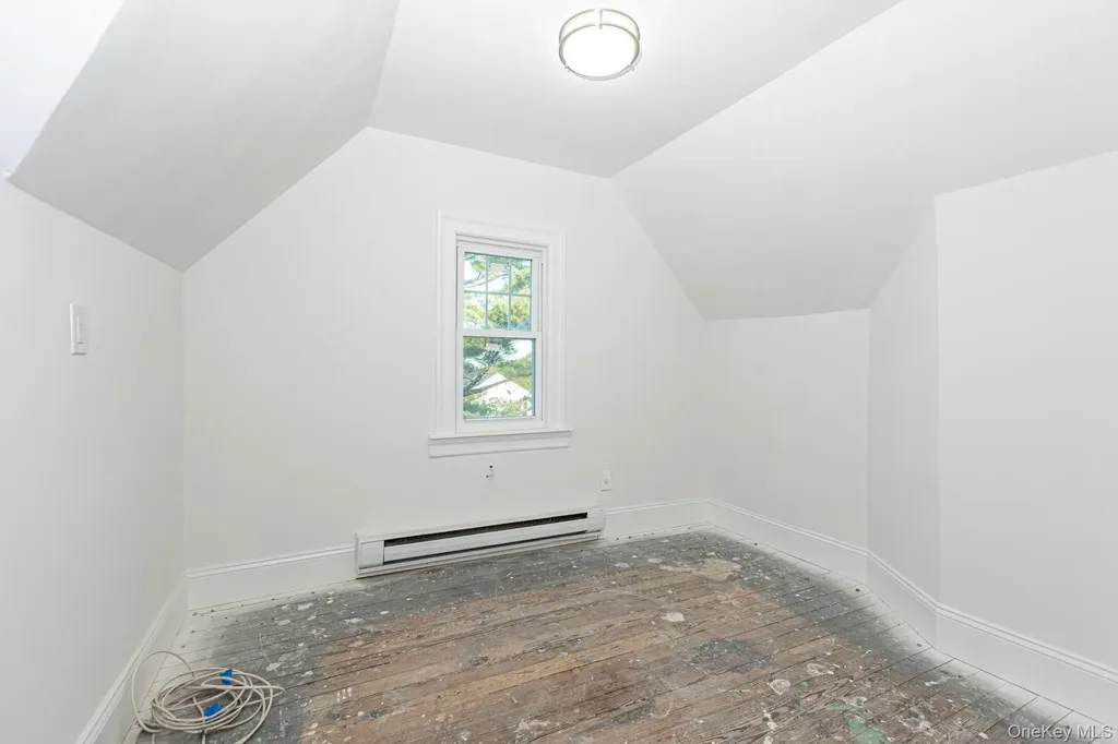 209 Smith Street Freeport NY 11520