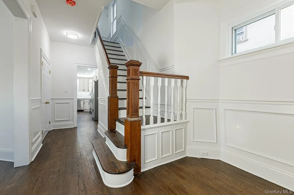 209 Smith Street Freeport NY 11520