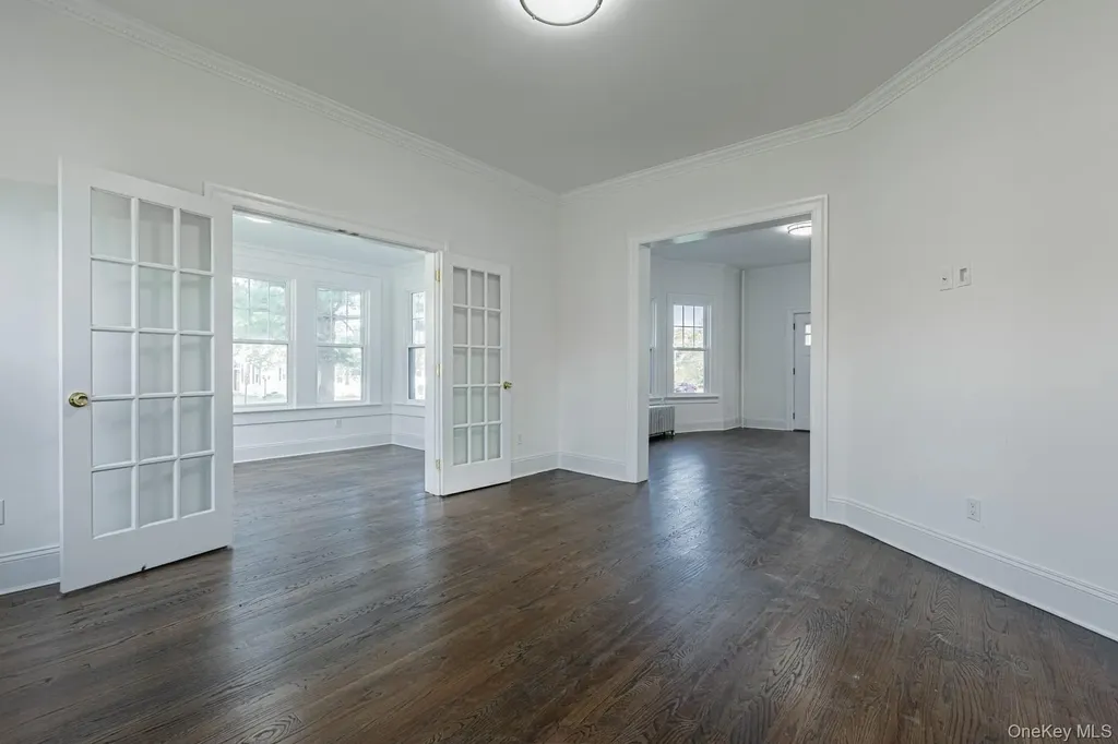 209 Smith Street Freeport NY 11520