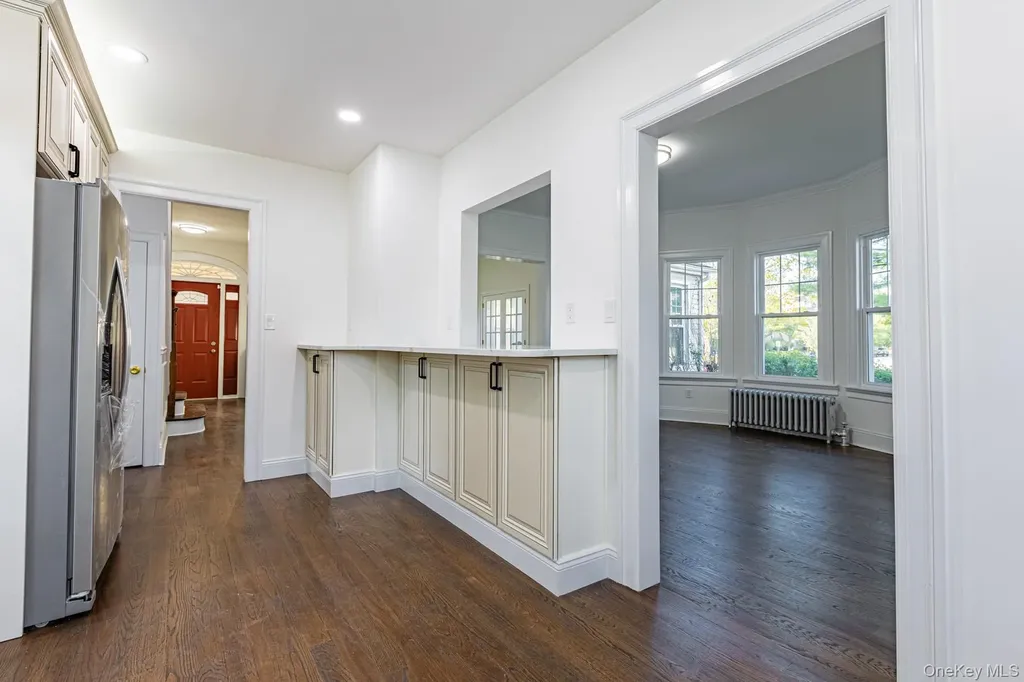 209 Smith Street Freeport NY 11520