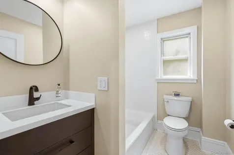 8 Windle Park Tarrytown NY 10591