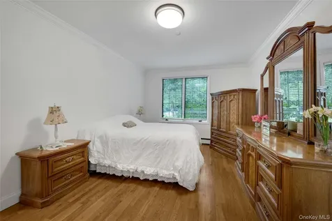 16 Manville Lane Pleasantville NY 10570