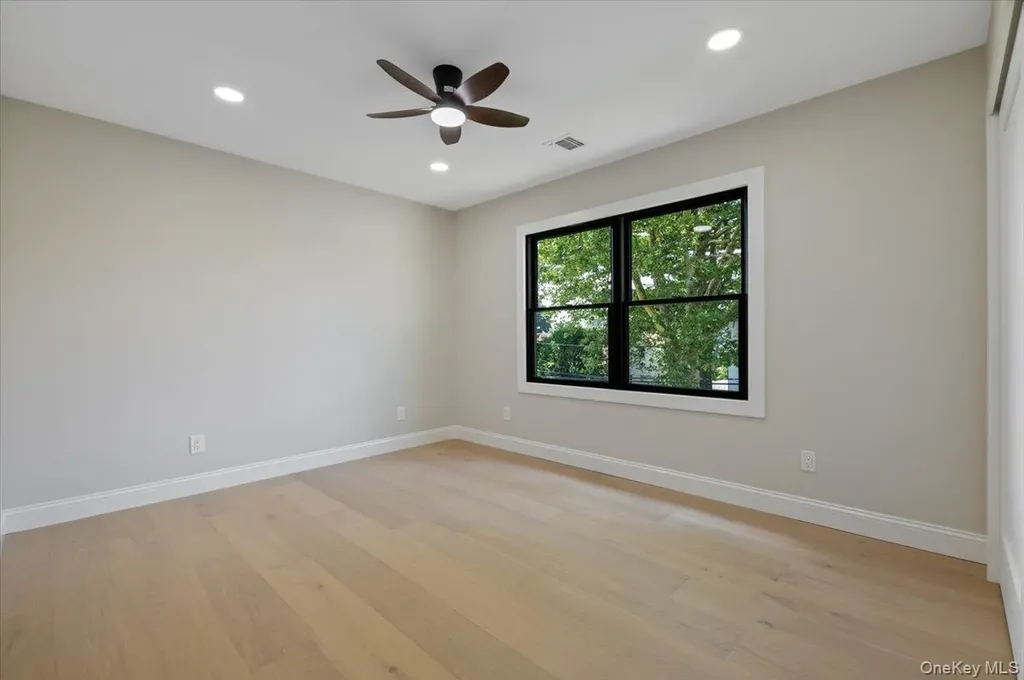 517 Corral Run Bethpage NY 11714