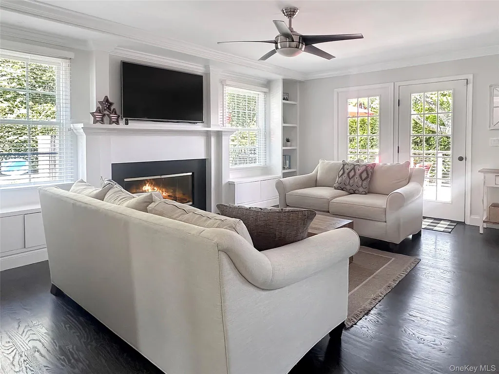 5765 Bergen Avenue Mattituck NY 11952