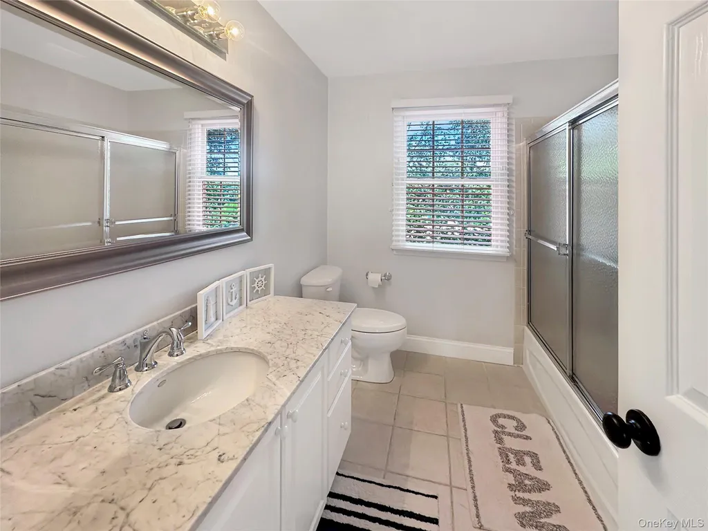 5765 Bergen Avenue Mattituck NY 11952