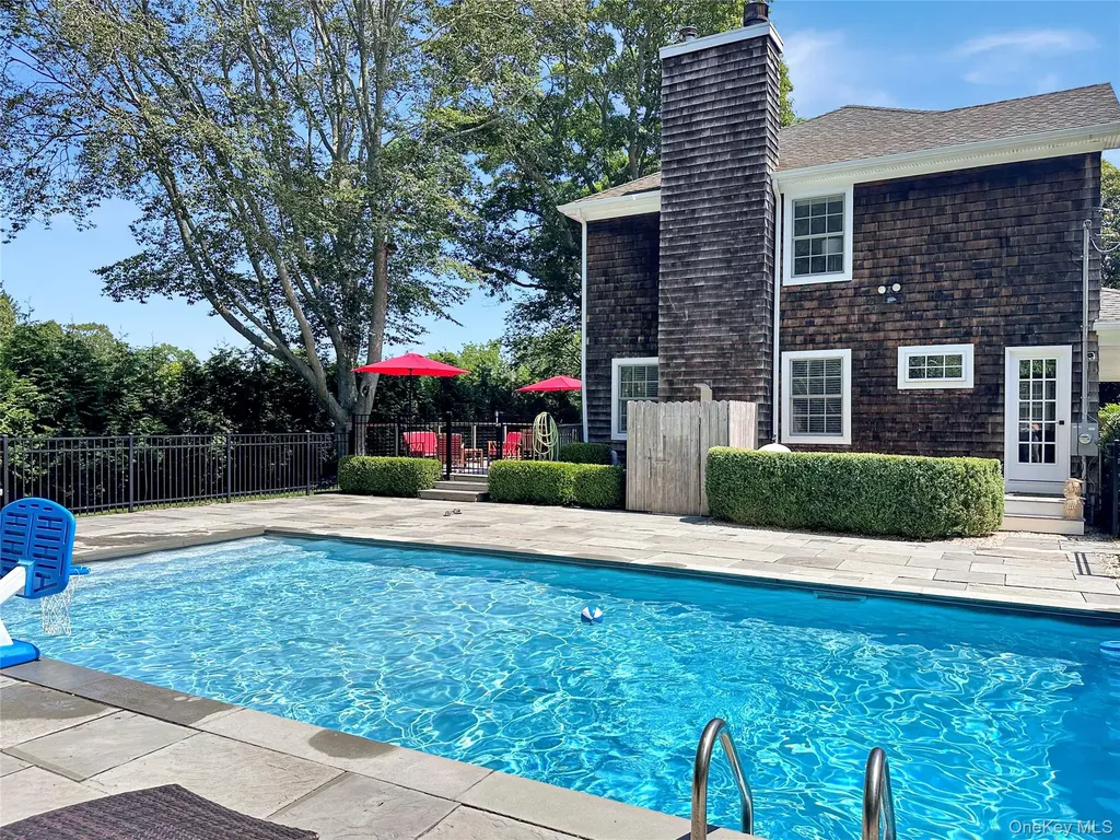 5765 Bergen Avenue Mattituck NY 11952