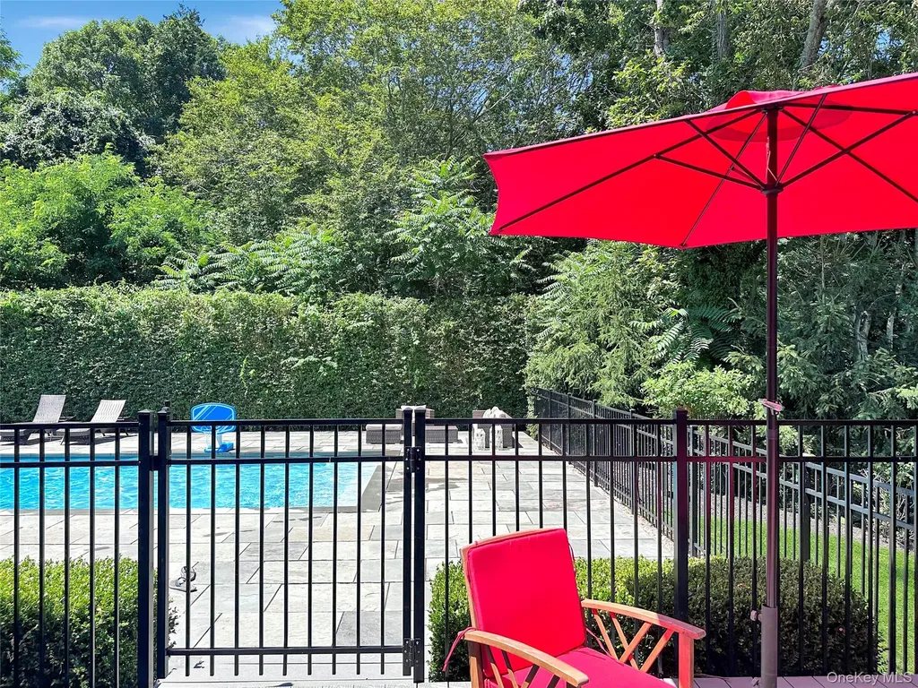 5765 Bergen Avenue Mattituck NY 11952