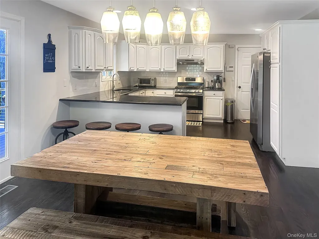 5765 Bergen Avenue Mattituck NY 11952