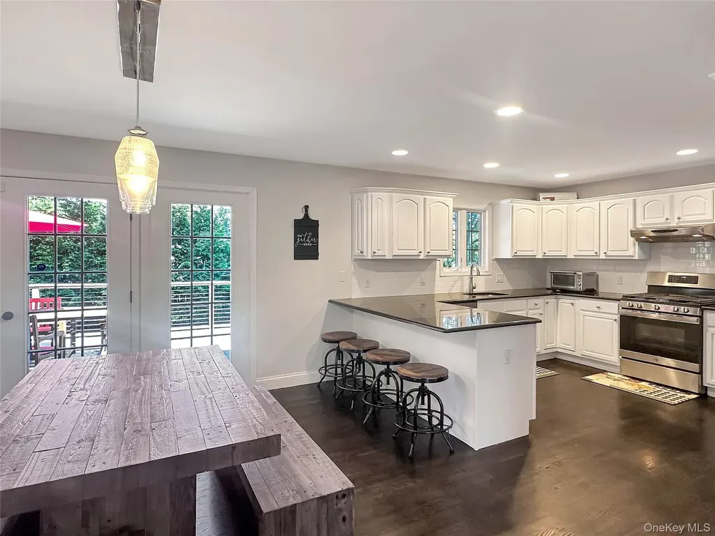 5765 Bergen Avenue Mattituck NY 11952