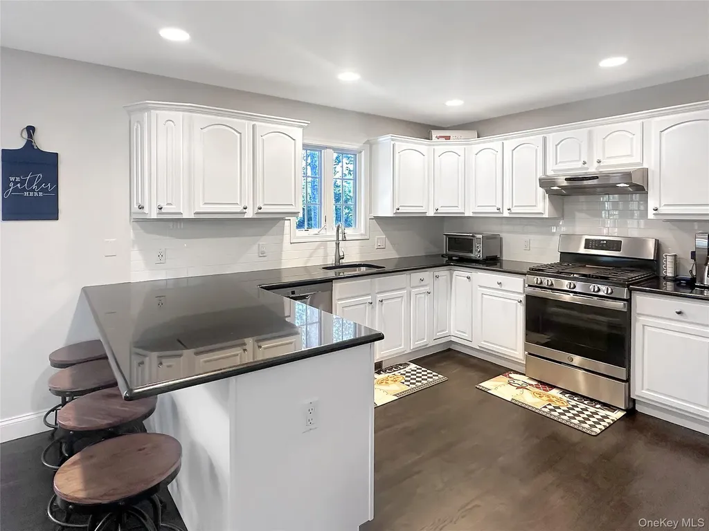 5765 Bergen Avenue Mattituck NY 11952