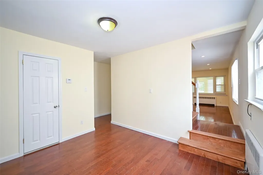 137-10 64th Road Flushing NY 11367