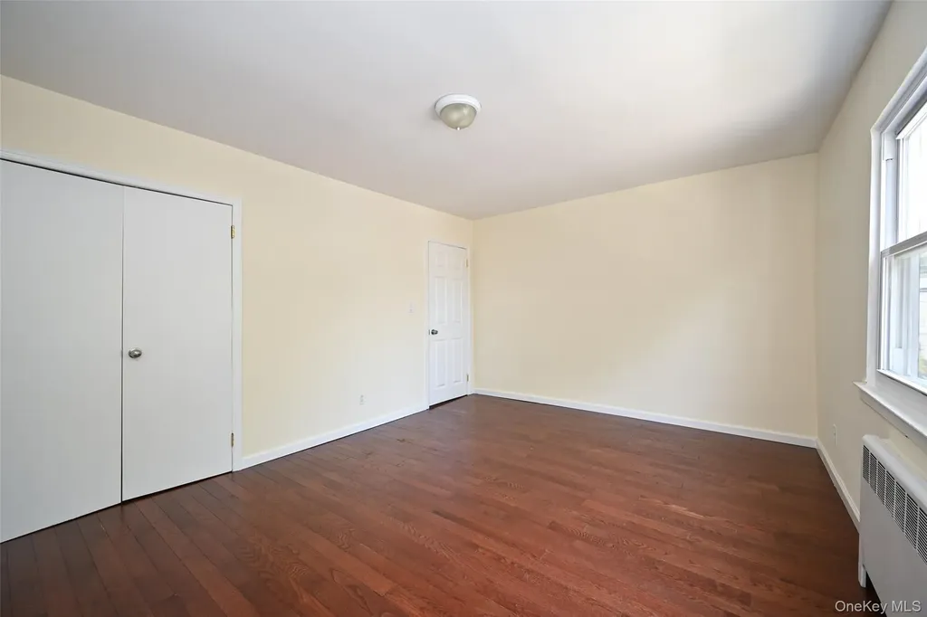 137-10 64th Road Flushing NY 11367
