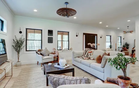 26 Victoria Lane Kerhonkson NY 12446