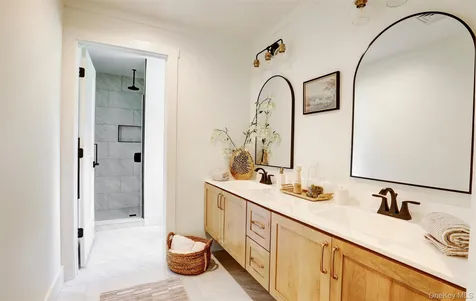 26 Victoria Lane Kerhonkson NY 12446
