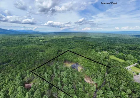 26 Victoria Lane Kerhonkson NY 12446