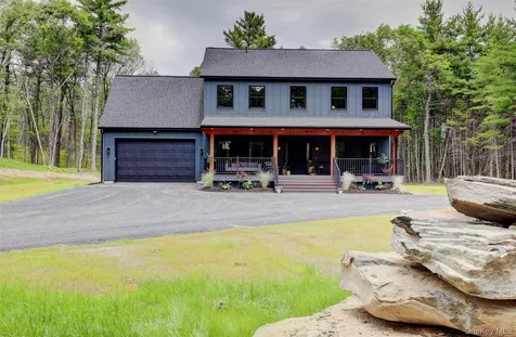 26 Victoria Lane Kerhonkson NY 12446