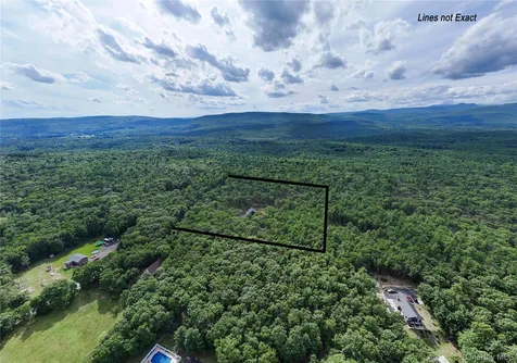 26 Victoria Lane Kerhonkson NY 12446