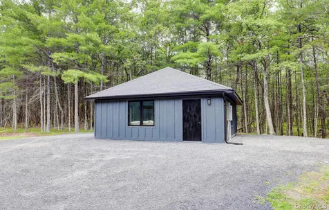 26 Victoria Lane Kerhonkson NY 12446