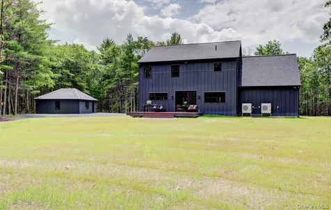 26 Victoria Lane Kerhonkson NY 12446