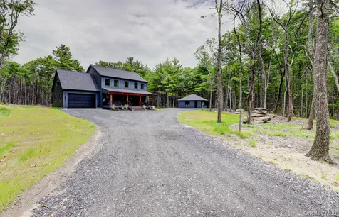 26 Victoria Lane Kerhonkson NY 12446