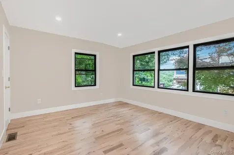 77 Ridge Road Yonkers NY 10705