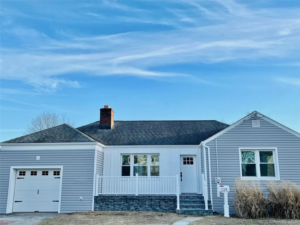 128 Toronto Avenue Massapequa NY 11758