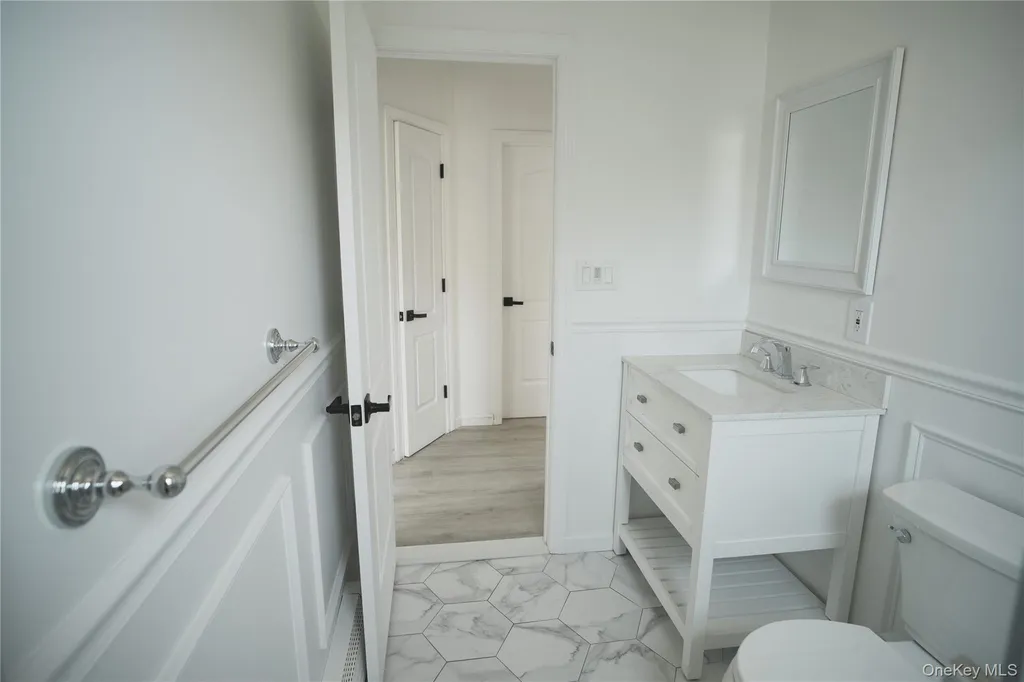 128 Toronto Avenue Massapequa NY 11758