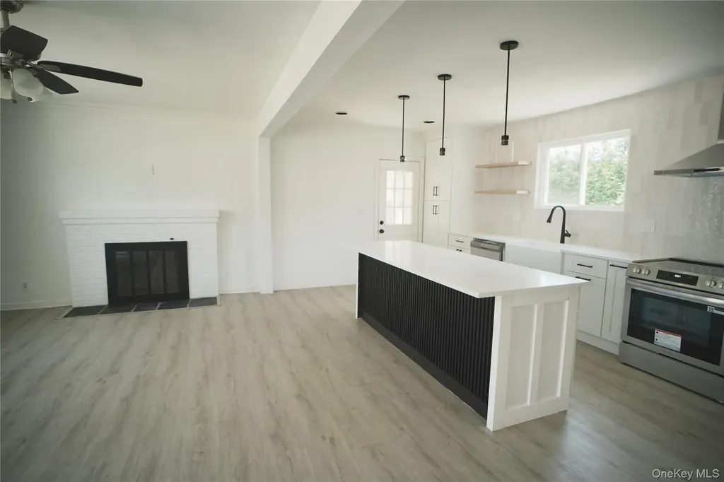 128 Toronto Avenue Massapequa NY 11758