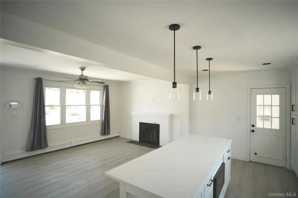 128 Toronto Avenue Massapequa NY 11758
