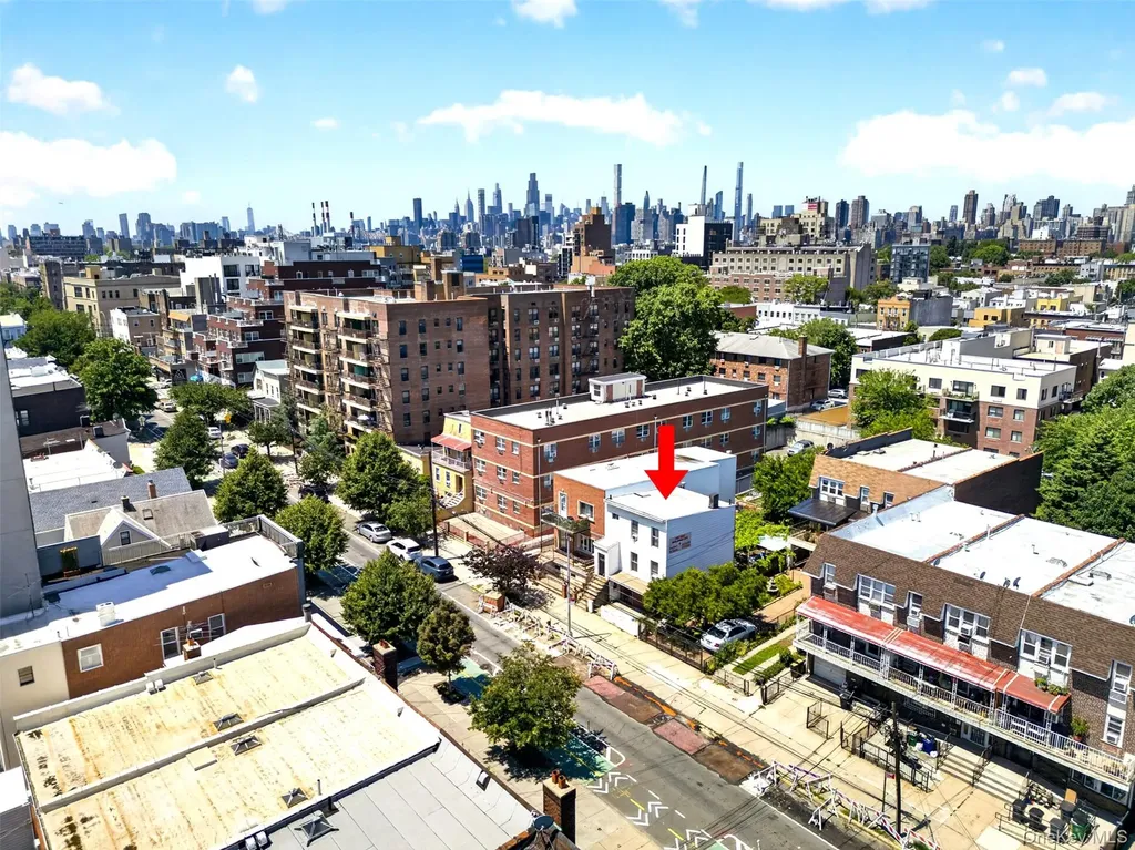 25-14 Crescent Street Astoria NY 11102